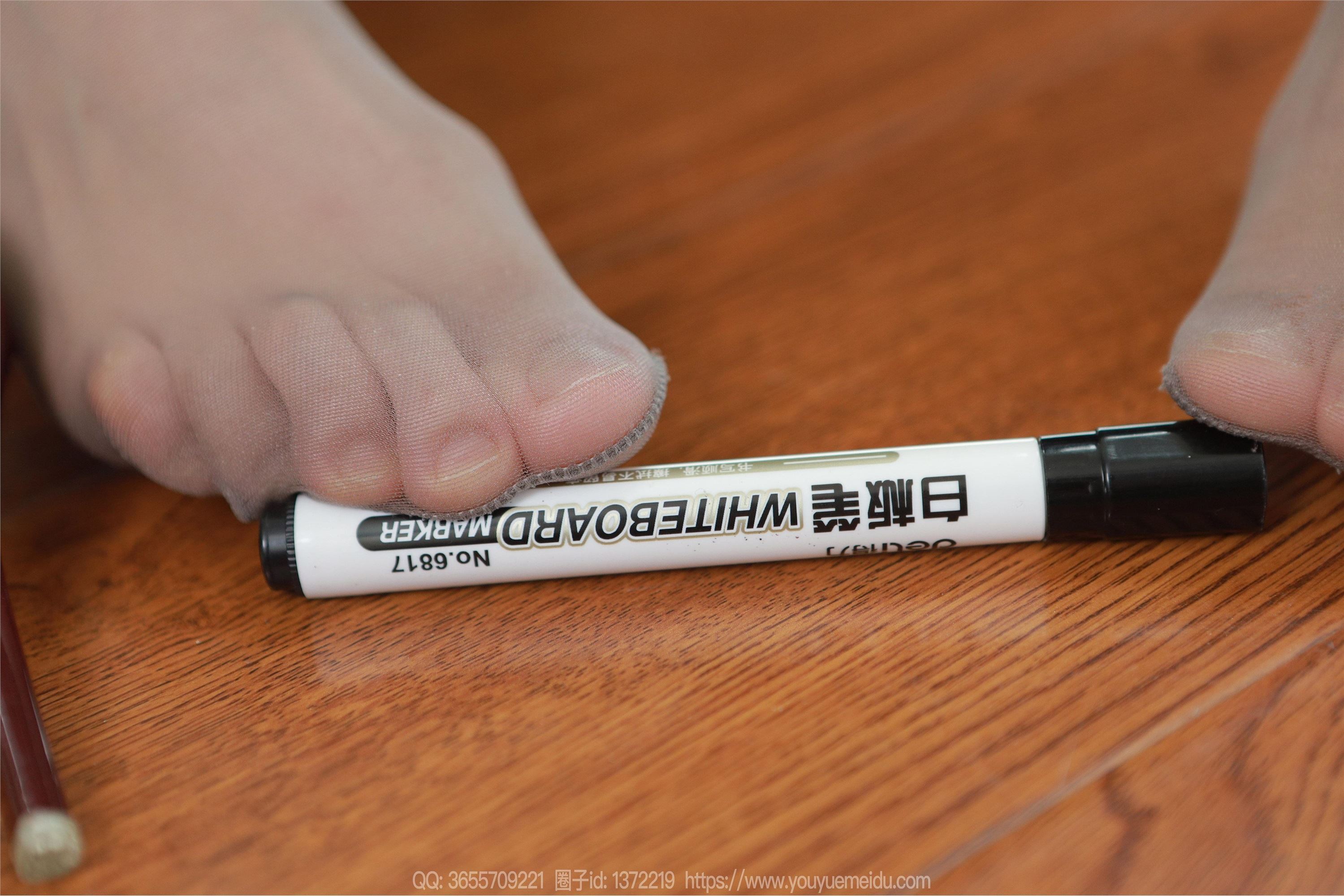 IESS异思趣向  2023.10.09 丝享家 1554 小婕《蟒纹衬衣》